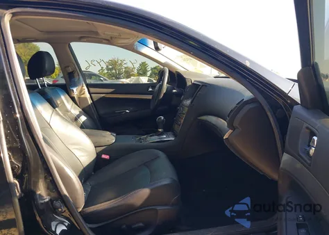 2013 Infiniti G37 z USA, uszkodzony, nr VIN JN1CV6AR1DM755853